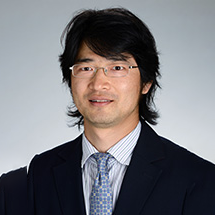 Liang  Zheng