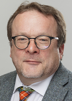 Andrew  Leask