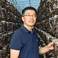 Jize  Xu