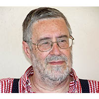 Luis  Puelles